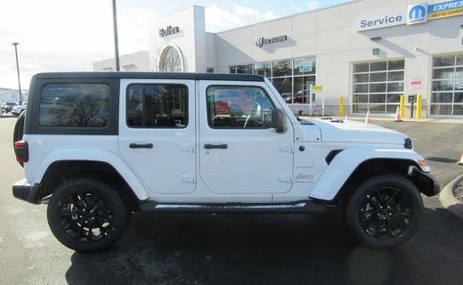 2023 Jeep Wrangler Sahara 4XE