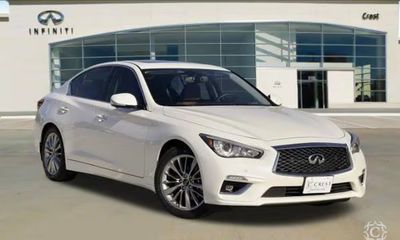 2023 Infiniti Q50 Luxe