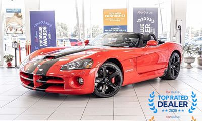 2005 Dodge Viper Base