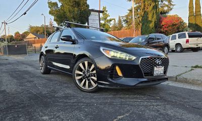 2018 Hyundai Elantra GT Sport