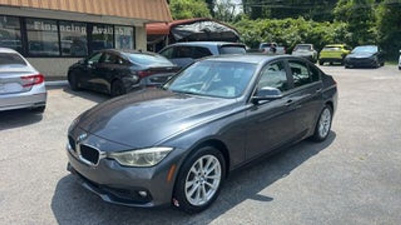2018 BMW 320i — a typically priced live listing