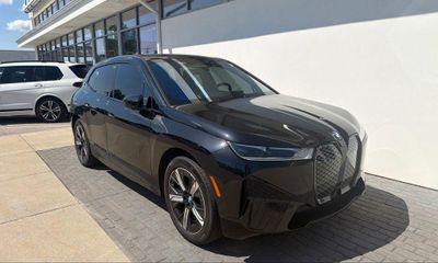 2024 BMW IX xDrive50
