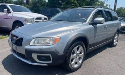 2008 Volvo XC70 32