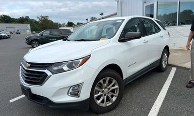 2018 Chevrolet Equinox 15T LS