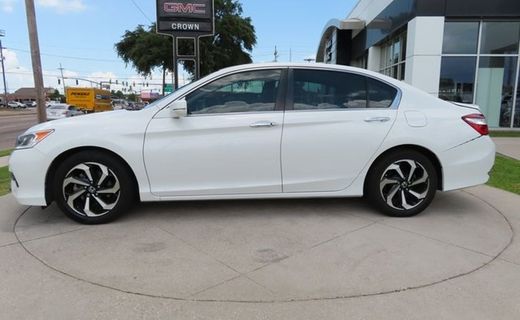 2017 Honda Accord Navi