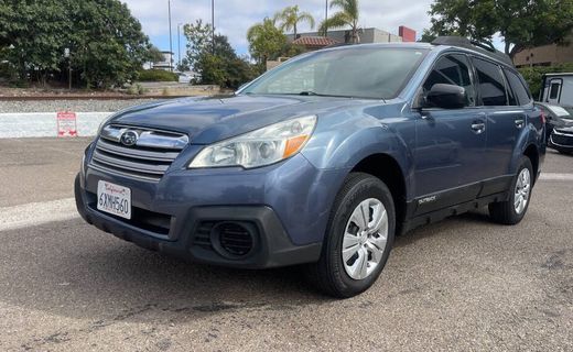 2013 Subaru Outback Base