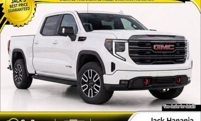 2022 GMC Sierra AT4