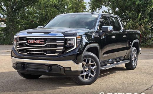 2026 GMC Sierra SLT