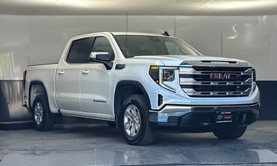 2024 GMC Sierra SLE