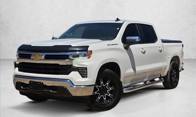 2022 Chevrolet Silverado LT