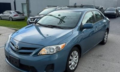 2012 Toyota Corolla LE