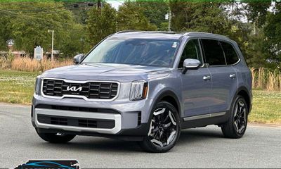 2025 Kia Telluride S