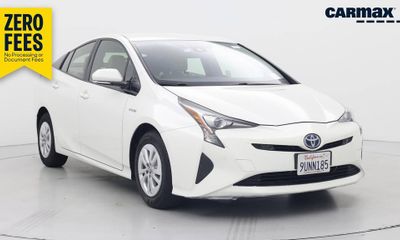 2018 Toyota Prius ONE TWO