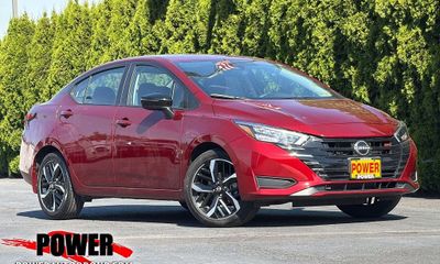 2024 Nissan Versa SR