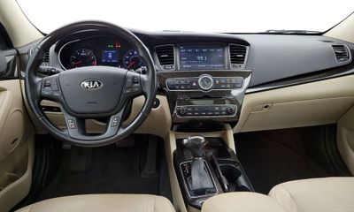 2015 Kia Cadenza GLS JSL TAX