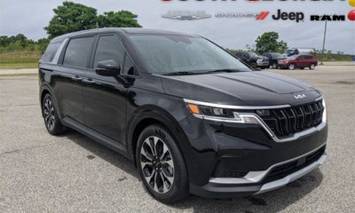 2022 Kia Carnival EX