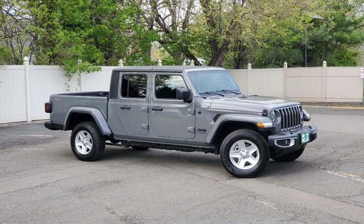 2023 Jeep Gladiator Sport