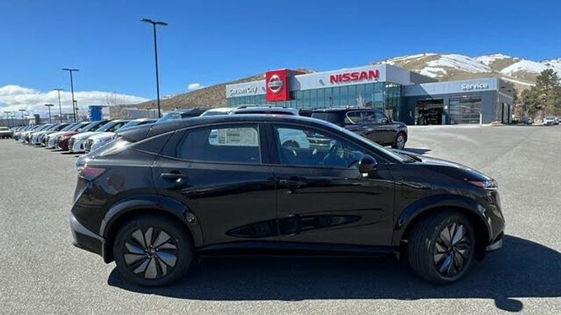 2024 Nissan Ariya Hatchback — a typically priced live listing