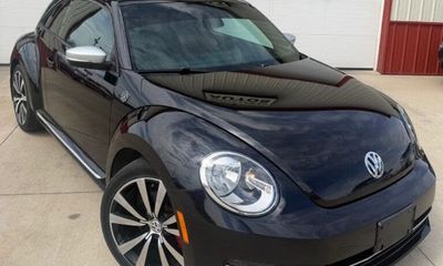 2012 Volkswagen Beetle Black Turbo