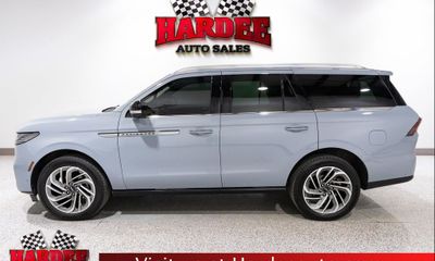 2025 Lincoln Navigator Reserve