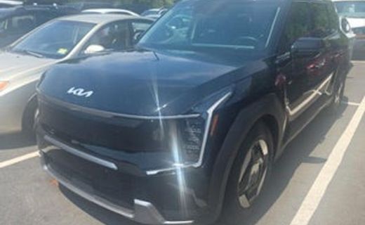 2024 Kia EV9 Light LR