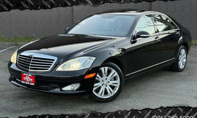 2009 Mercedes-Benz S-Class S550 4 Matic