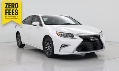 2018 Lexus ES