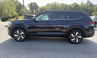 2024 Volkswagen Atlas SE