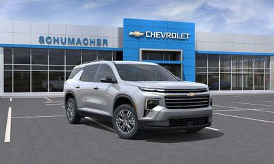 2027 Chevrolet Traverse LT