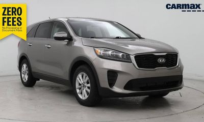 2019 Kia Sorento L LX S