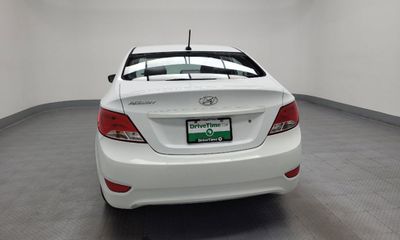 2016 Hyundai Accent