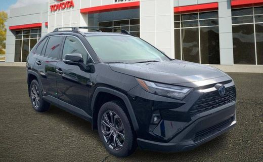 2023 Toyota RAV4 XLE Premium