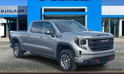 2023 GMC Sierra AT4
