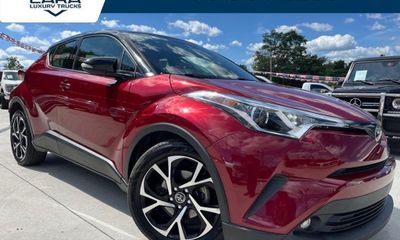 2019 Toyota C-HR LE XLE Limited
