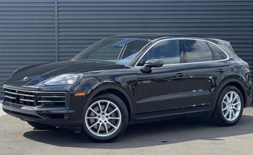 2024 Porsche Cayenne
