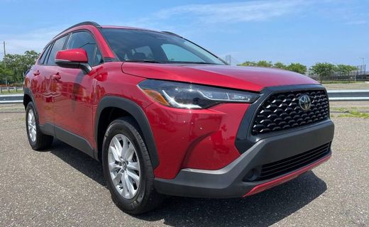 2024 Toyota Corolla Cross LE