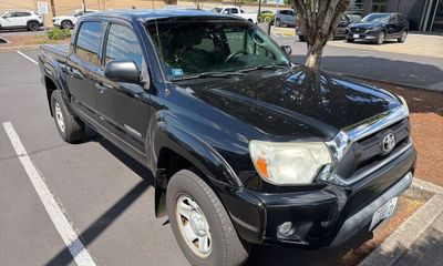 2015 Toyota Tacoma Delux Grade