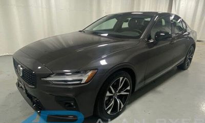 2025 Volvo S60 Core