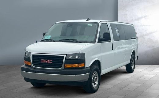 2025 GMC Savana LT EXT