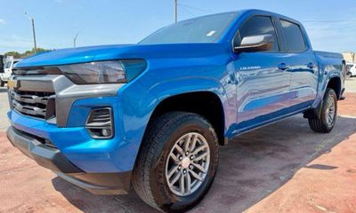 2024 Chevrolet Colorado LT