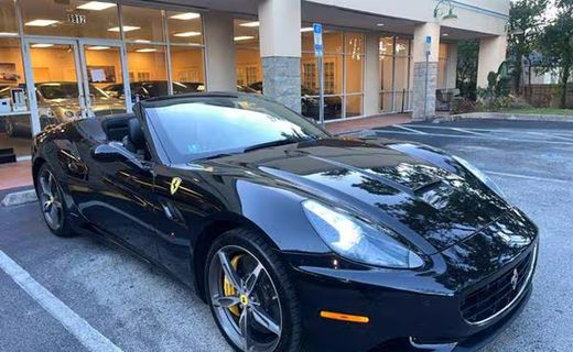 2010 Ferrari California GT Convertible