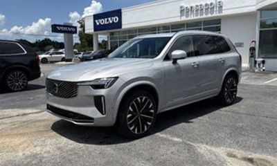 2026 Volvo XC90 Ultra Bright