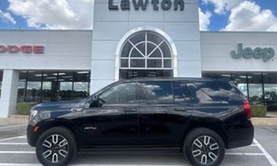 2023 GMC Yukon AT4