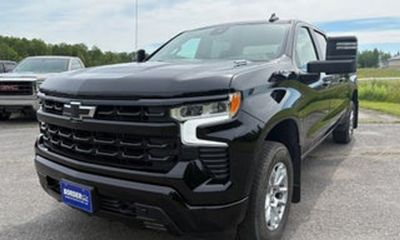 2022 Chevrolet Silverado RST