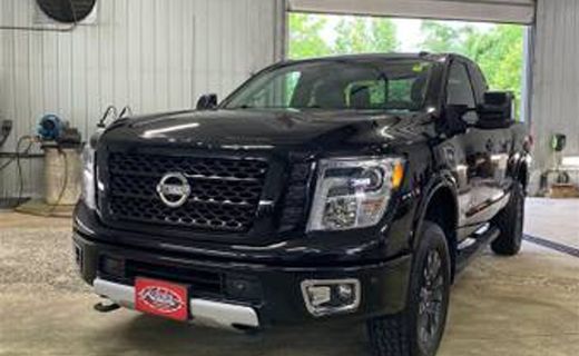2018 Nissan Titan SV