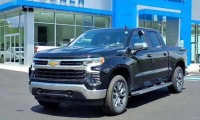 2026 Chevrolet Silverado LT