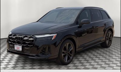 2026 Audi Q7 Quattro Premium Plus