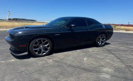2015 Dodge Challenger SXT Plus