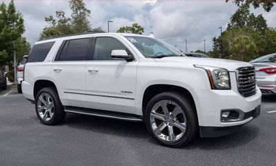 2020 GMC Yukon SLT