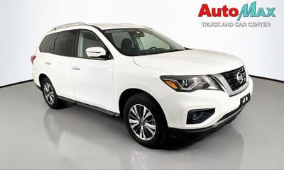 2020 Nissan Pathfinder S